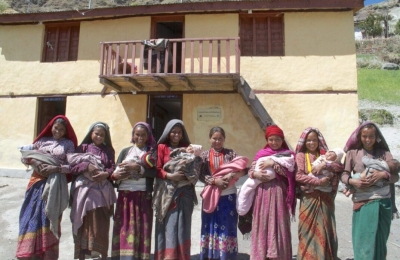 Geburtshäuser für Mugu in Nepal